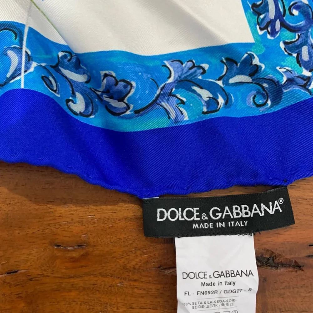 DOLCE & GABBANA Square Silk Scarf Blue white Vase floral flower 50x50 twilly D&G